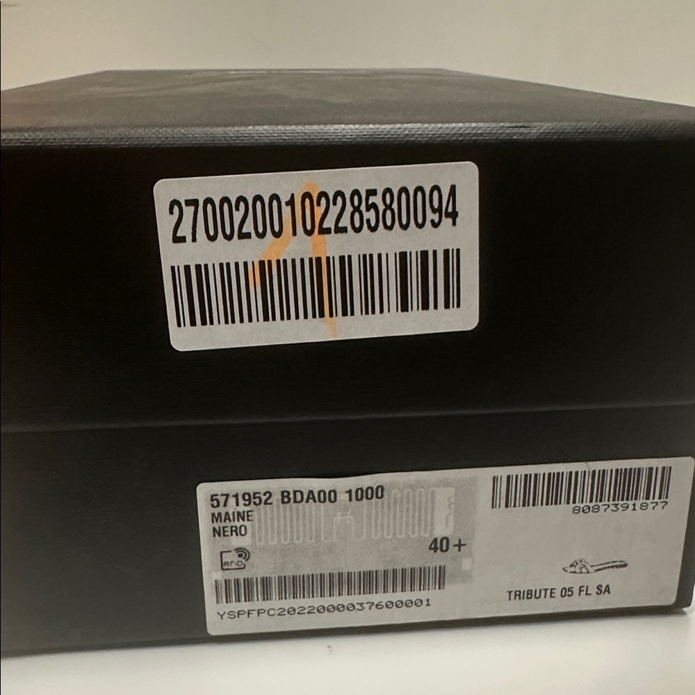 Saint Laurent Tribute Sandals - Picture 8 of 9